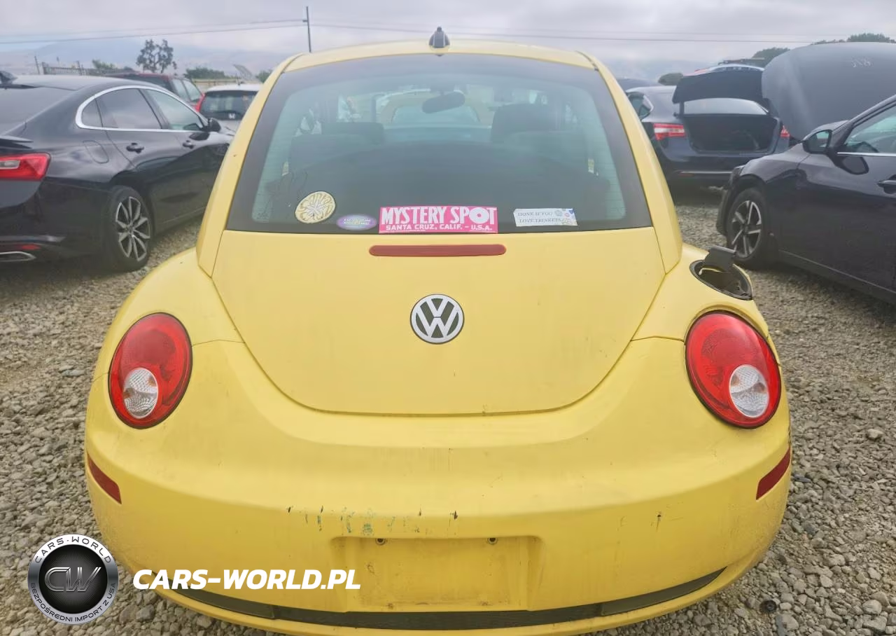 2008 Volkswagen New Beetle S VIN:3VWRG31CX8M501979 - 6