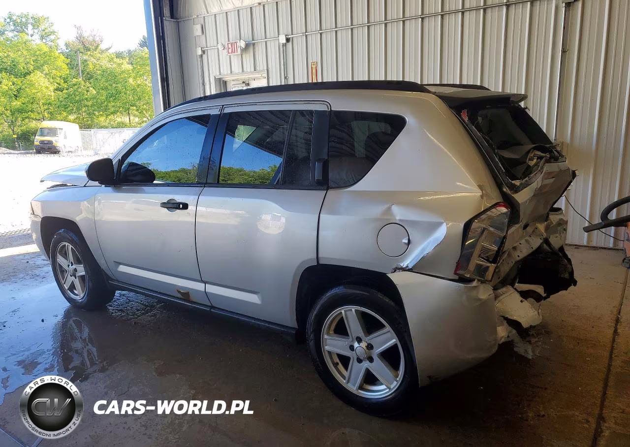 2007 Jeep Compass VIN:1J8FF47W97D179984 - 2