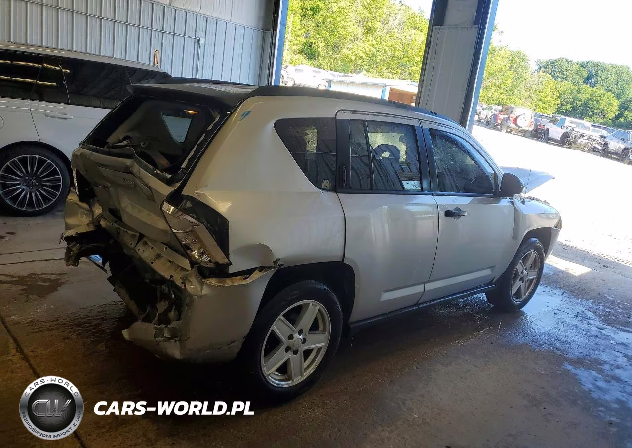 2007 Jeep Compass VIN:1J8FF47W97D179984 - 3