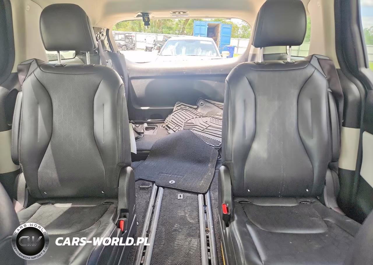 2023 Kia Carnival Lx VIN:KNDNB4H32P6261756 - 10