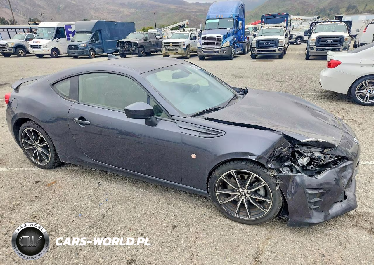 2018 Toyota 86 Base VIN:JF1ZNAA14J8700070 - 4
