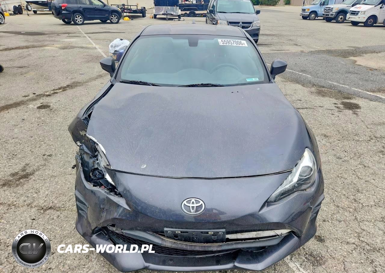 2018 Toyota 86 Base VIN:JF1ZNAA14J8700070 - 5