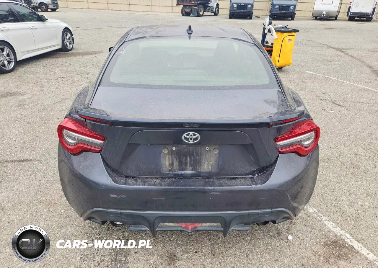 2018 Toyota 86 Base VIN:JF1ZNAA14J8700070 - 6