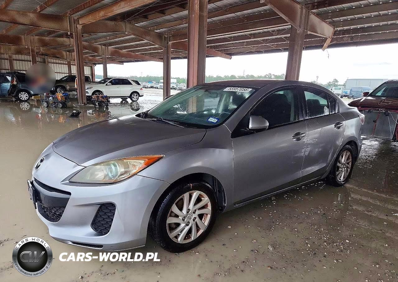 2012 Mazda 3 I