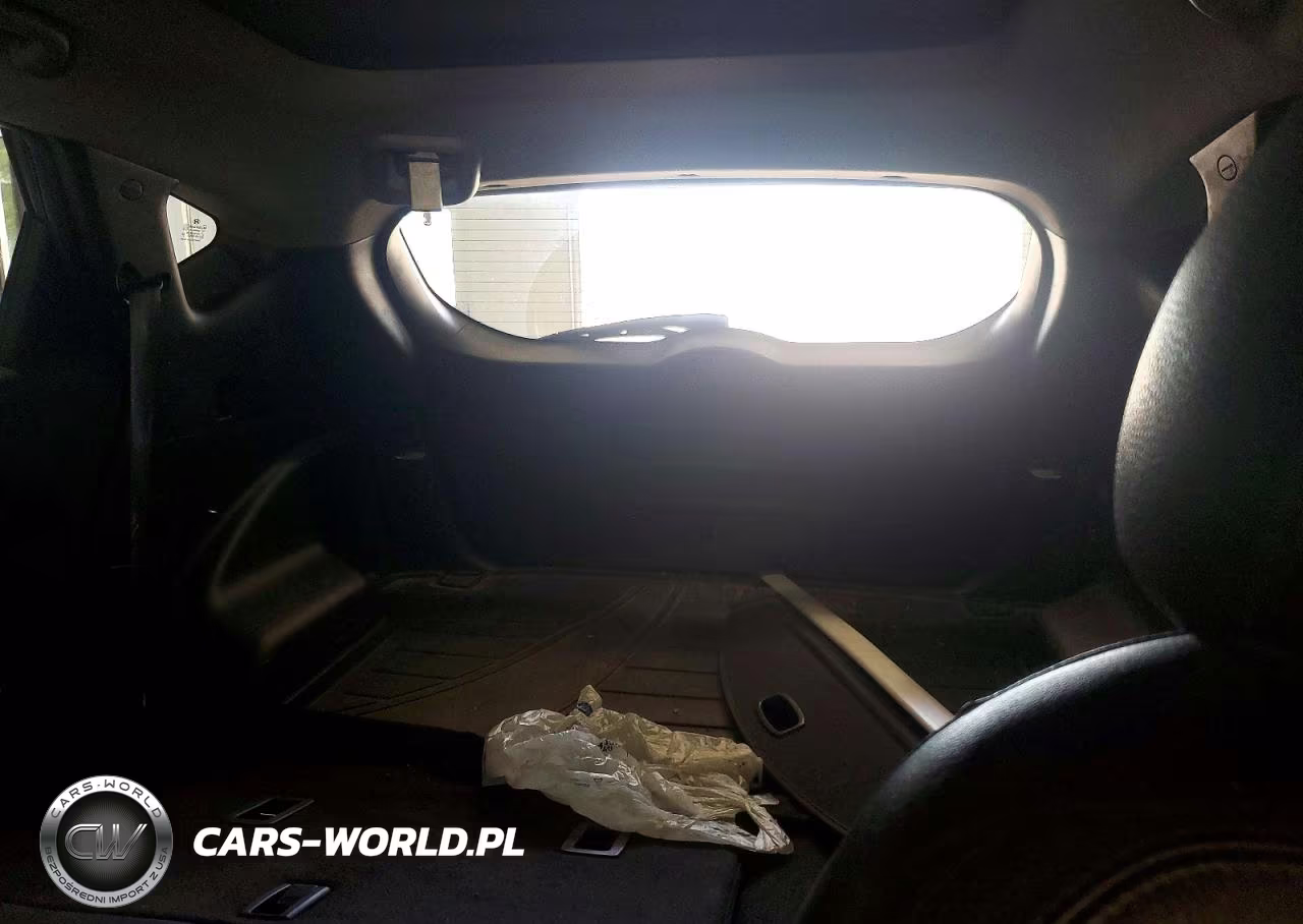 2013 Hyundai Tucson VIN:KM8JU3AC5DU675582 - 10