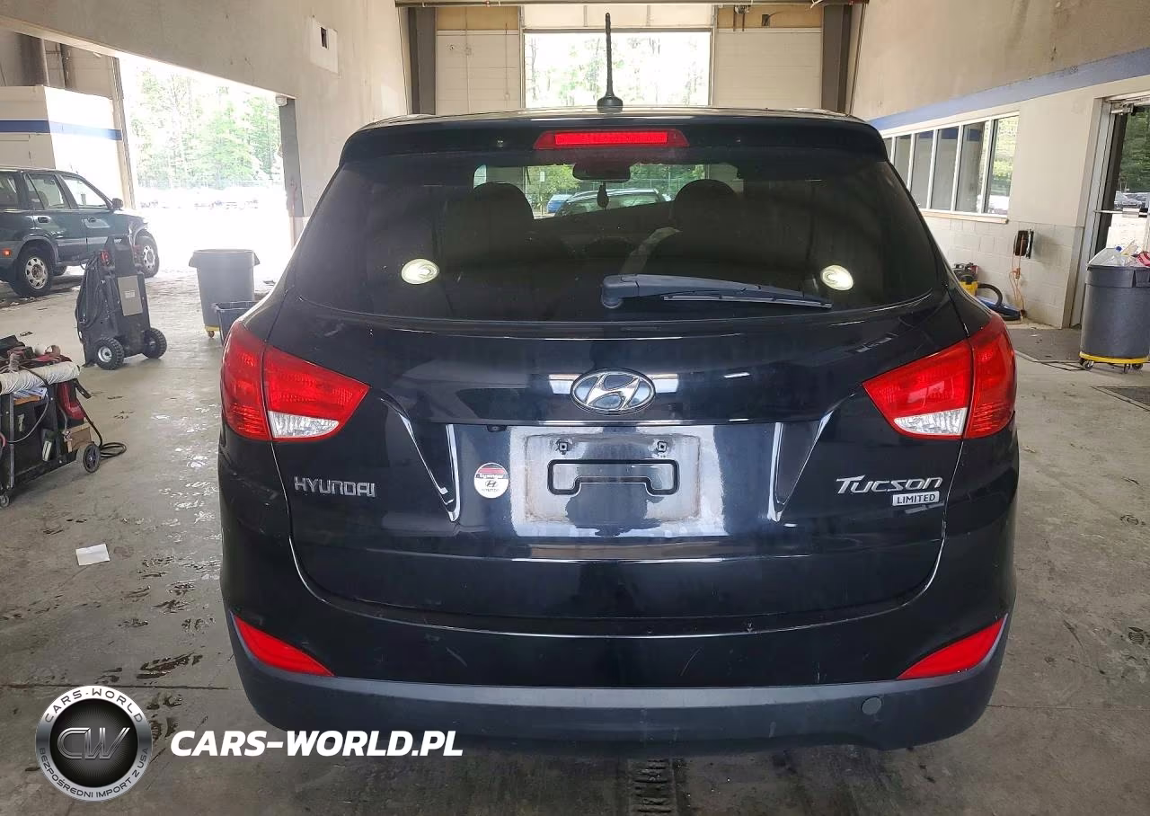 2013 Hyundai Tucson VIN:KM8JU3AC5DU675582 - 6