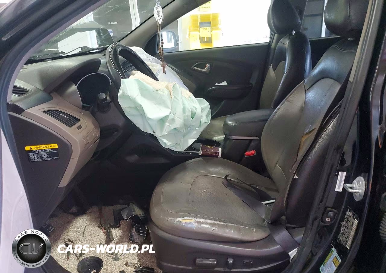 2013 Hyundai Tucson VIN:KM8JU3AC5DU675582 - 7