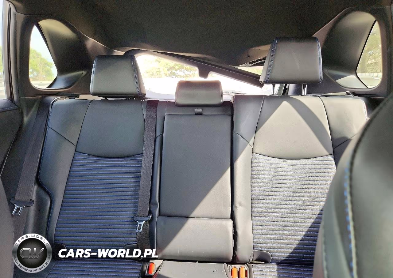 2020 Toyota Rav4 Xse VIN:JTMEWRFV2LJ035715 - 10