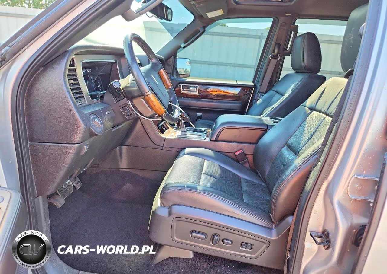 2013 Lincoln Navigator VIN:5LMJJ2H57DEL08443 - 7