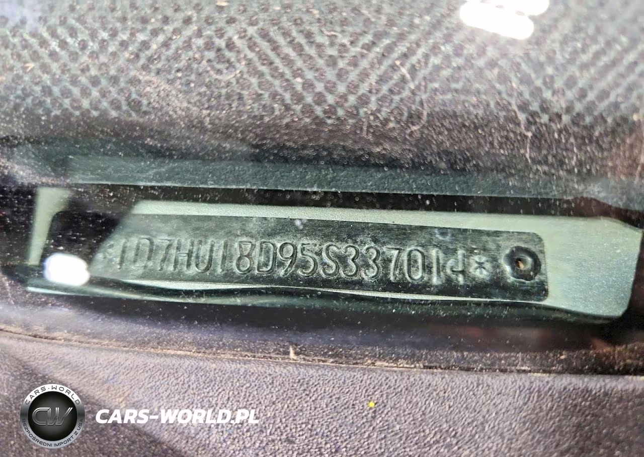 2005 Dodge Ram 1500 St VIN:1D7HU18D95S337014 - 12