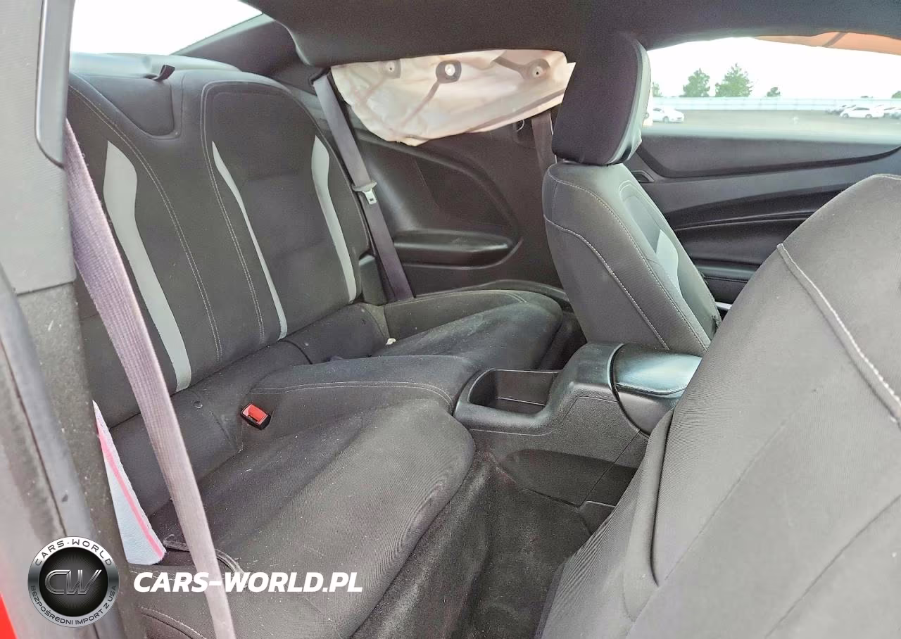2017 Chevrolet Camaro Ls VIN:1G1FA1RS7H0117922 - 10