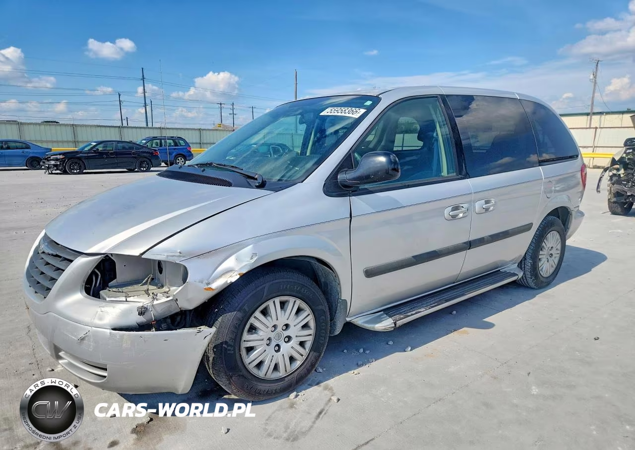 2005 Chrysler Town & Country