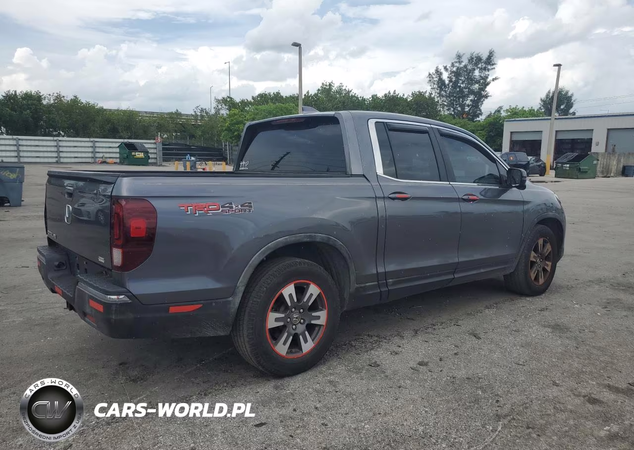 2018 Honda Ridgeline Rtl VIN:5FPYK2F66JB002673 - 3