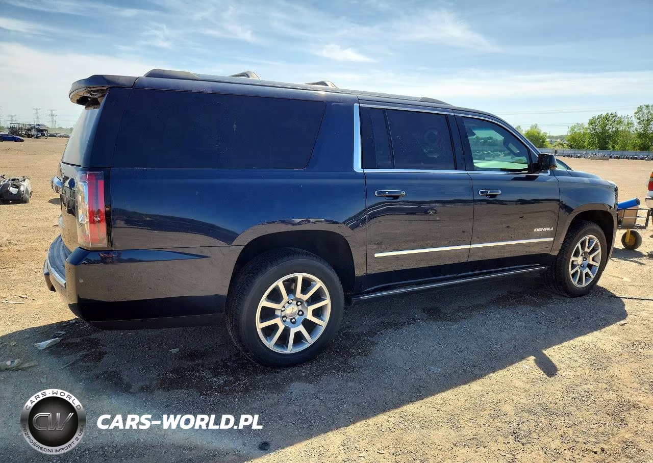 2017 GMC Yukon Xl Denali VIN:1GKS2HKJXHR224962 - 3