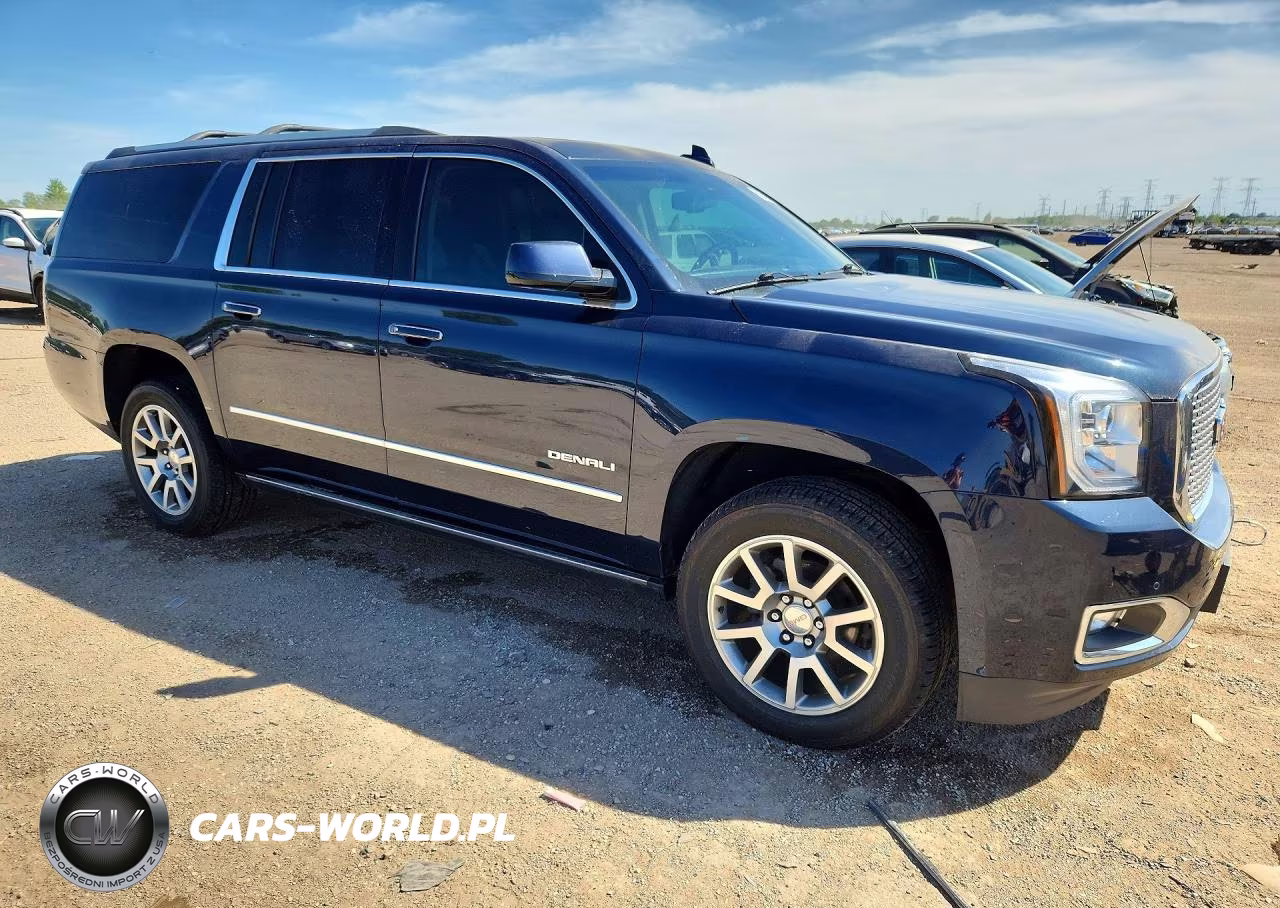 2017 GMC Yukon Xl Denali VIN:1GKS2HKJXHR224962 - 4