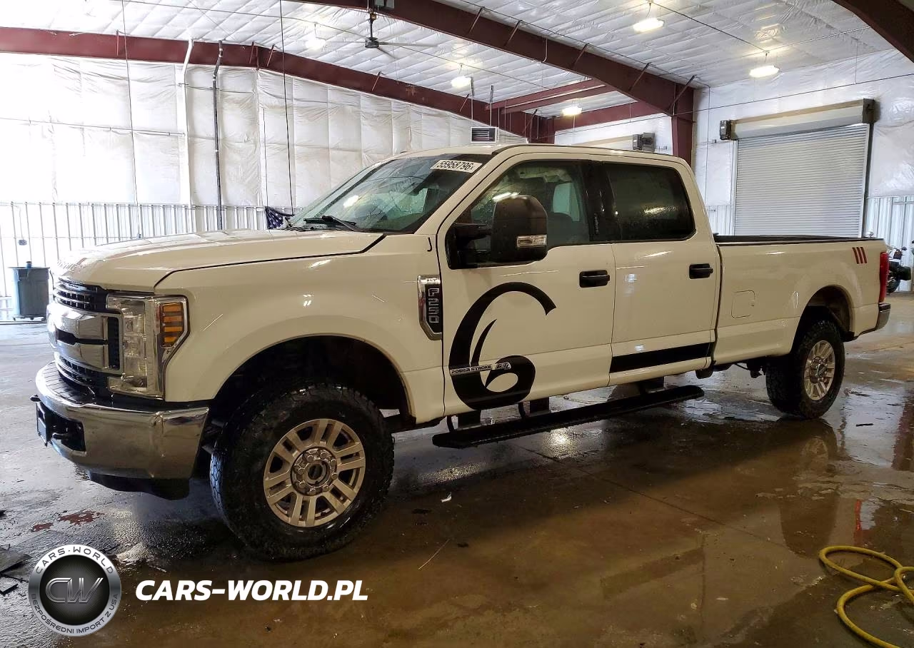 2019 Ford F250 Super Duty – zdjęcie 1 z 12