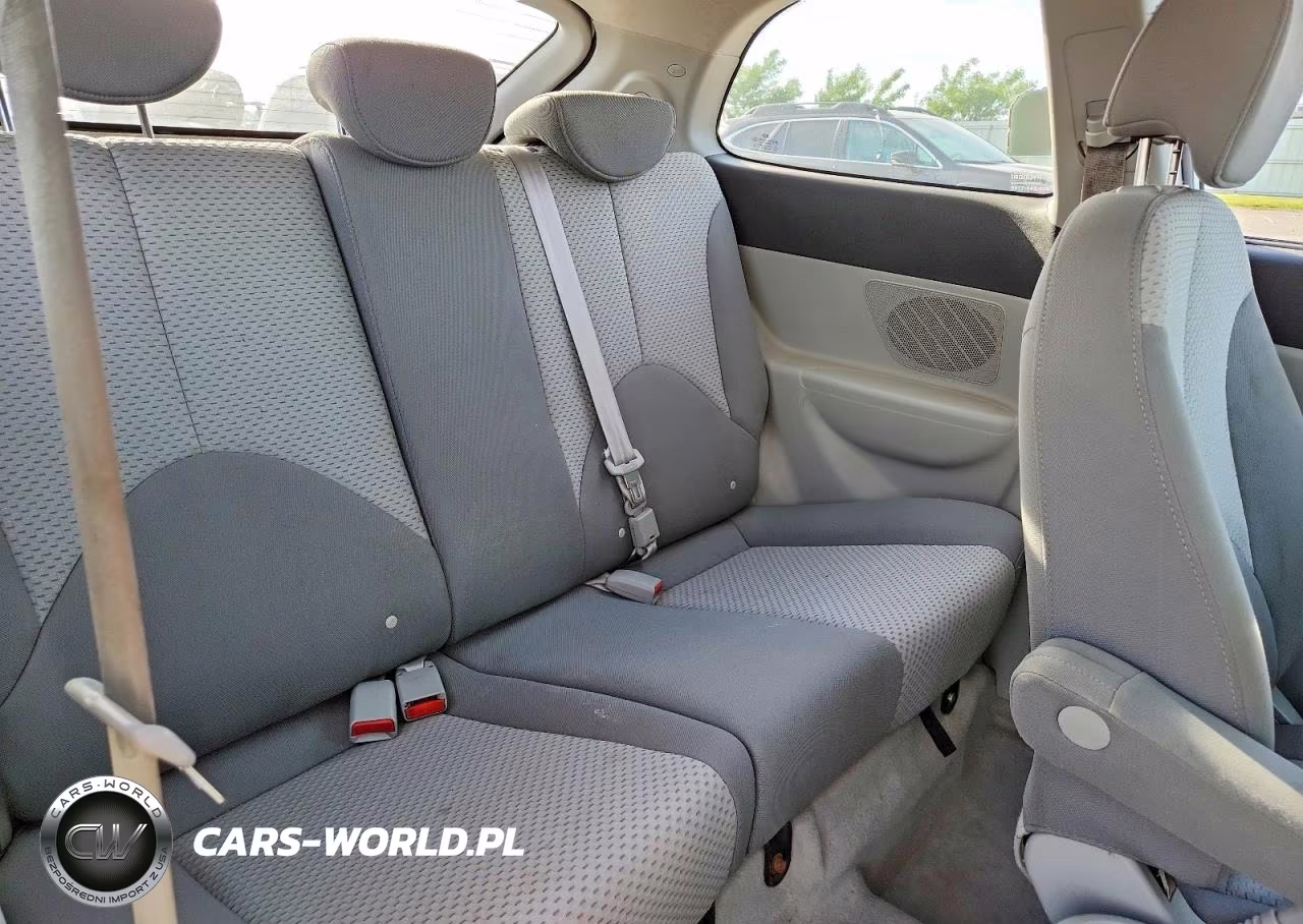 2007 Hyundai Accent Gs VIN:KMHCM36C97U036272 - 10