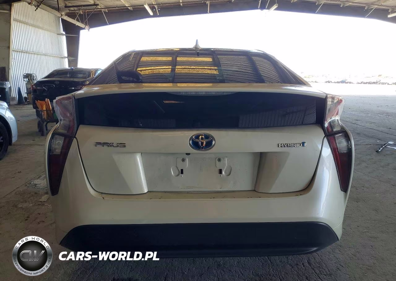 2016 Toyota Prius Three Touring VIN:JTDKARFU0G3017362 - 6