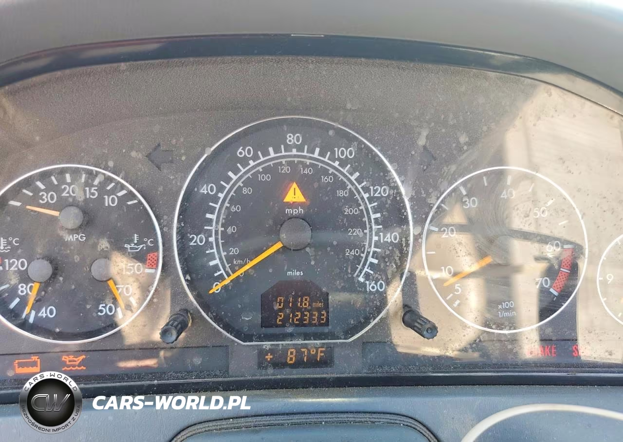 2000 Mercedes-Benz Sl 500 VIN:WDBFA68FXYF193929 - 9