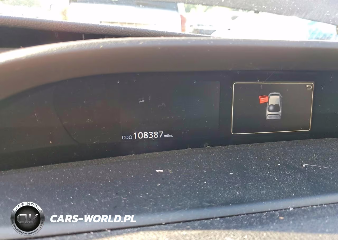 2017 Toyota Prius One VIN:JTDKBRFU4H3048757 - 9