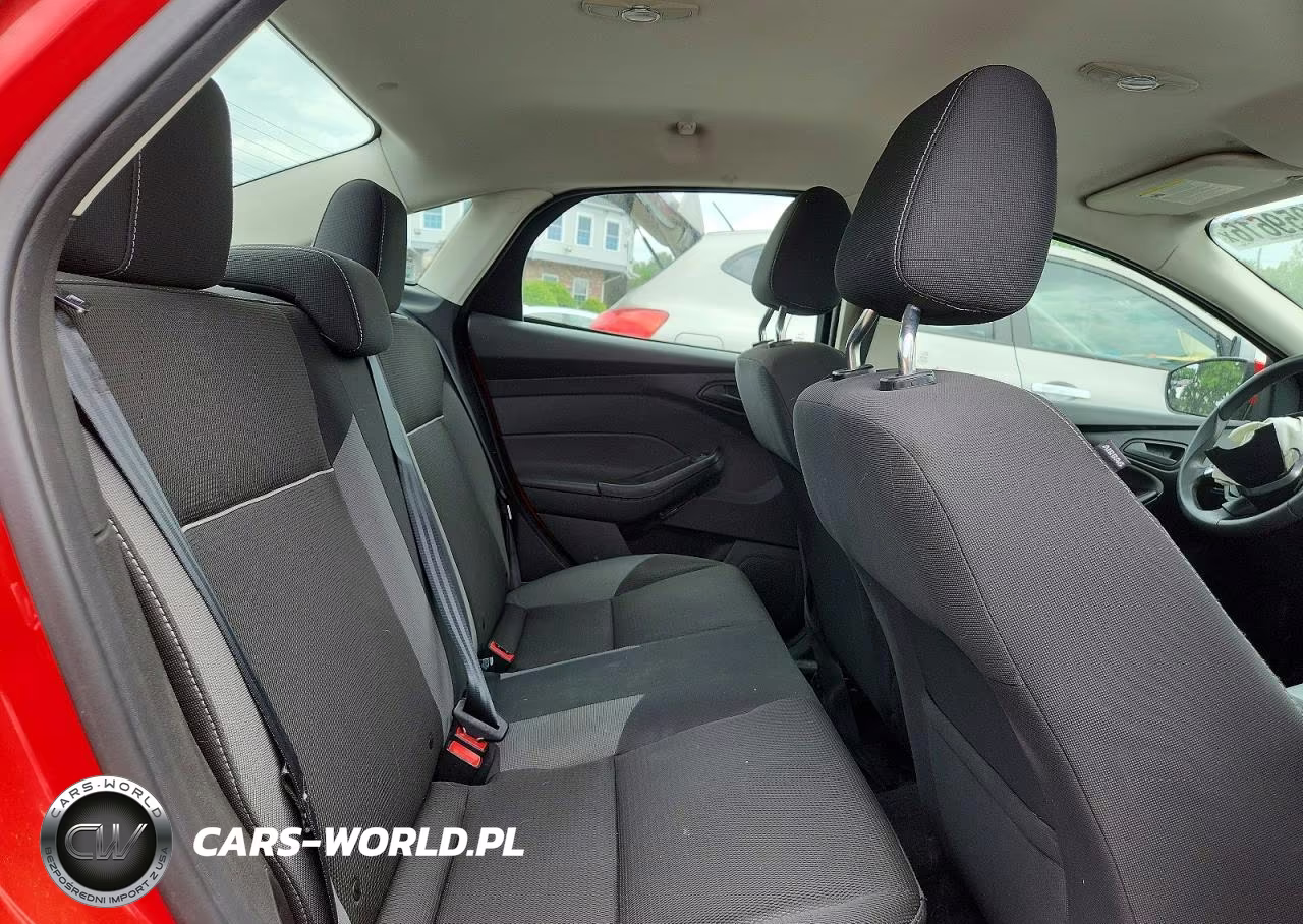 2012 Ford Focus Se VIN:1FAHP3F23CL286752 - 10