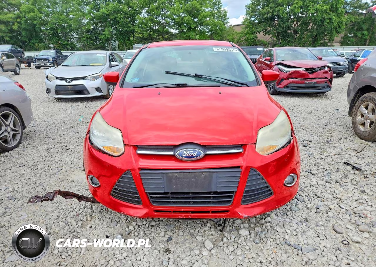 2012 Ford Focus Se VIN:1FAHP3F23CL286752 - 5
