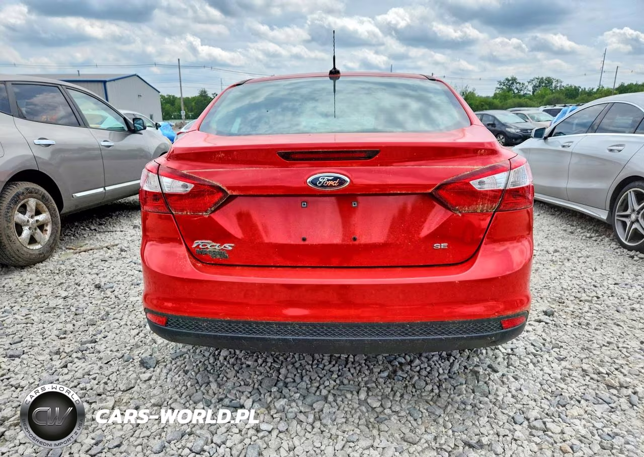 2012 Ford Focus Se VIN:1FAHP3F23CL286752 - 6