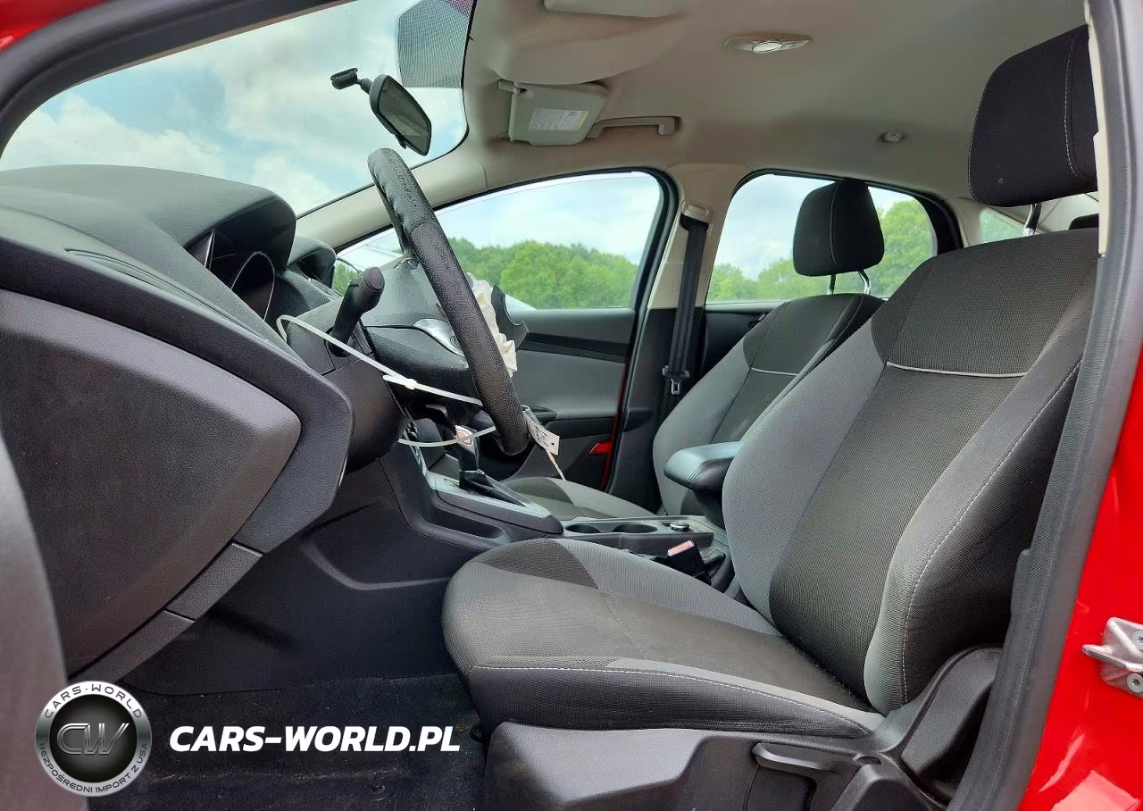 2012 Ford Focus Se VIN:1FAHP3F23CL286752 - 7
