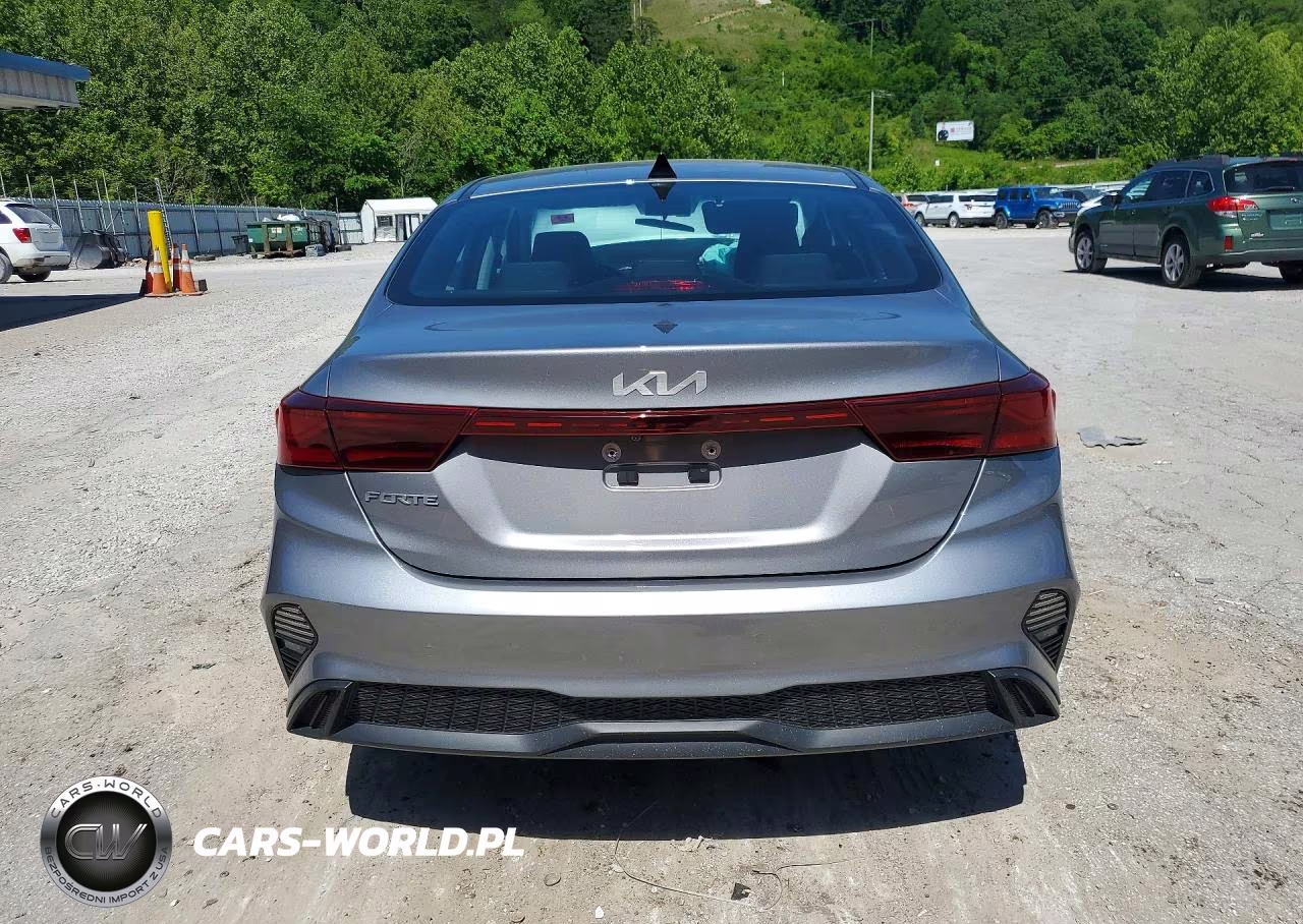 2023 Kia Forte Lxs VIN:3KPF24AD6PE676600 - 6