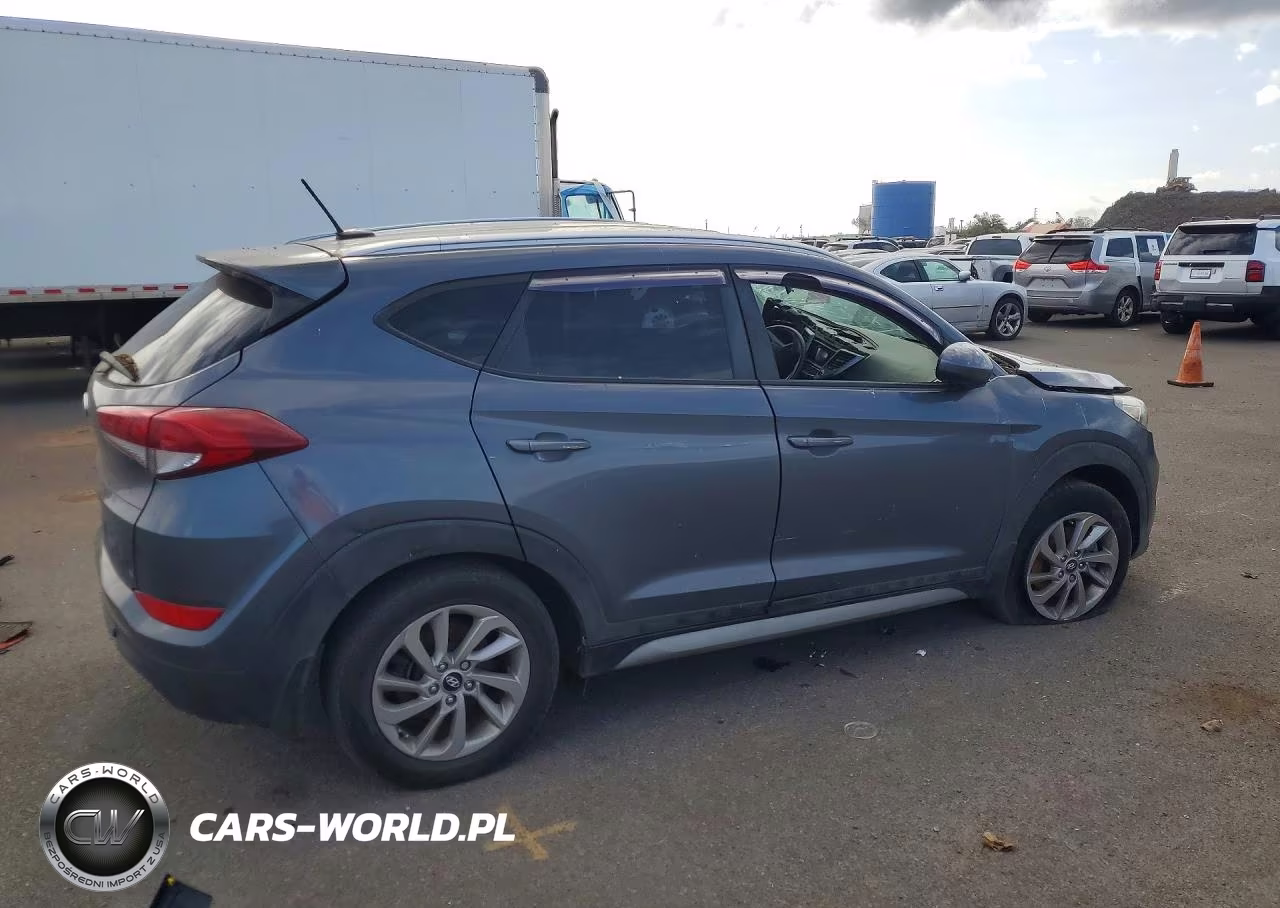2017 Hyundai Tucson Se VIN:KM8J33A47HU343516 - 3
