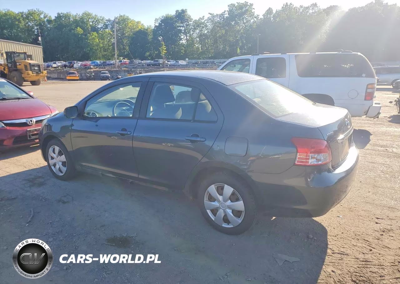 2007 Toyota Yaris Base VIN:JTDBT923671035786 - 2