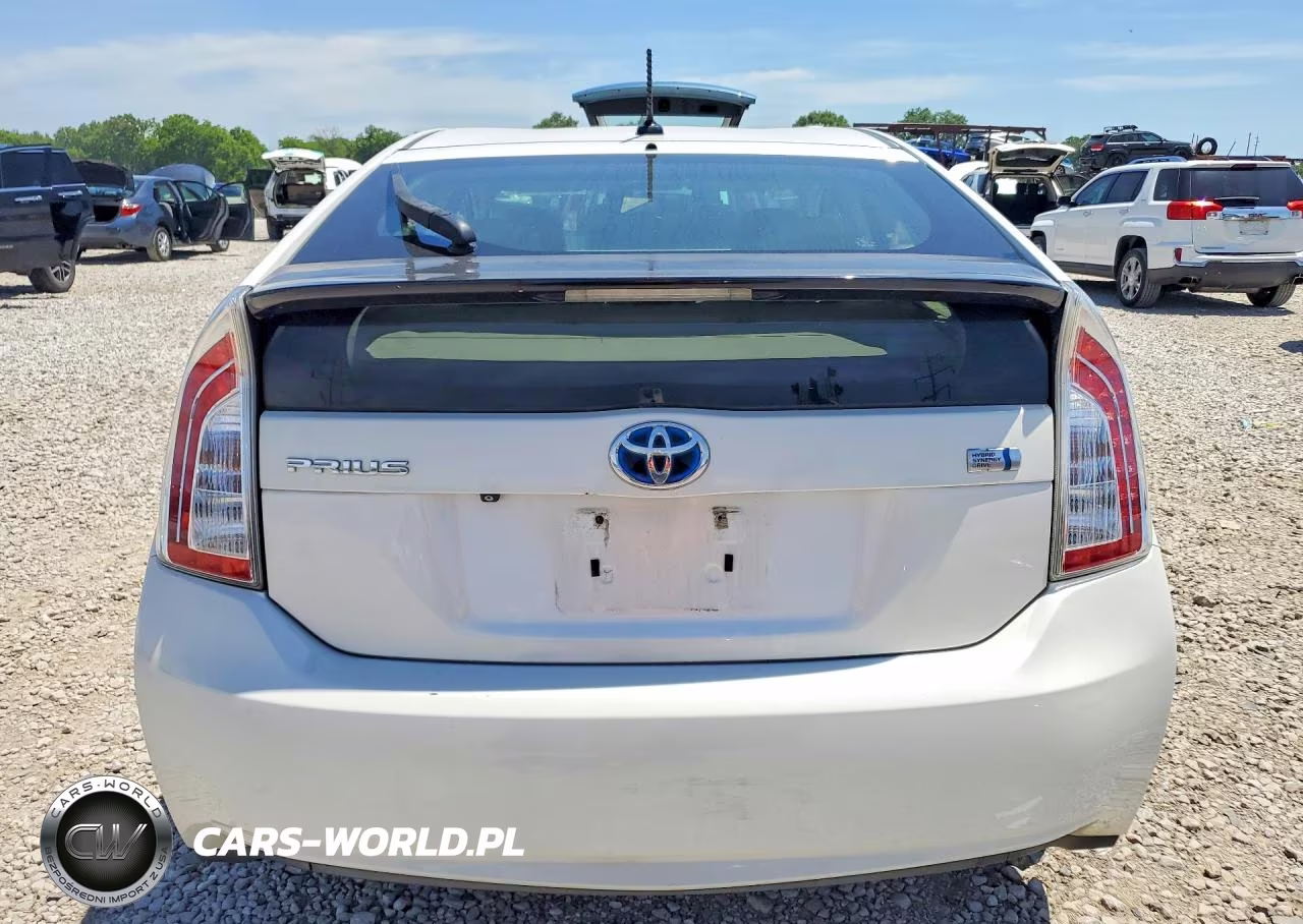 2012 Toyota Prius Three VIN:JTDKN3DU4C0335453 - 6
