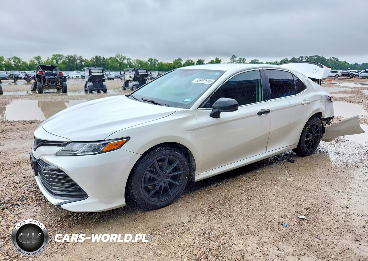 2020 Toyota Camry Le