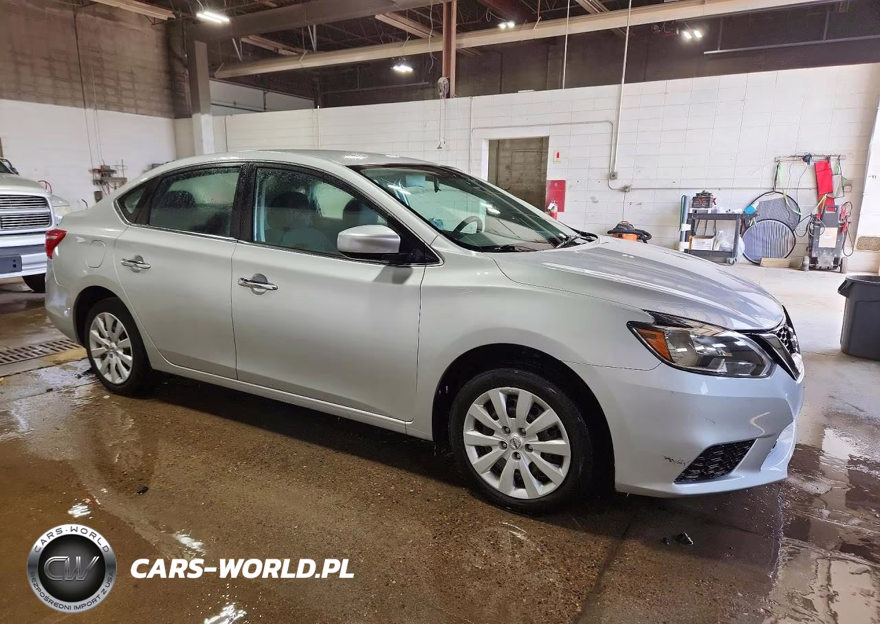 2019 Nissan Sentra S VIN:3N1AB7AP9KY358857 - 4