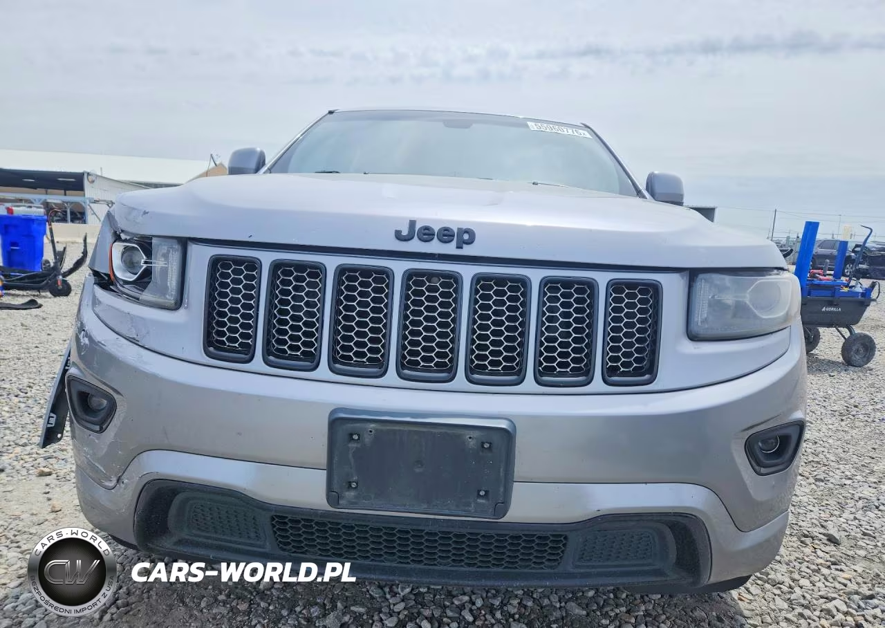 2015 Jeep Grand Cherokee Laredo VIN:1C4RJFAG0FC171602 - 5