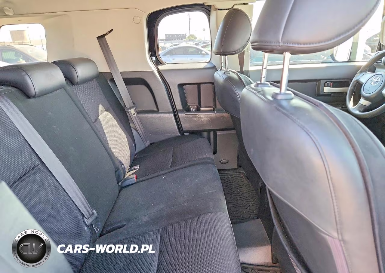 2008 Toyota Fj Cruiser Base VIN:JTEZU11F08K001813 - 11