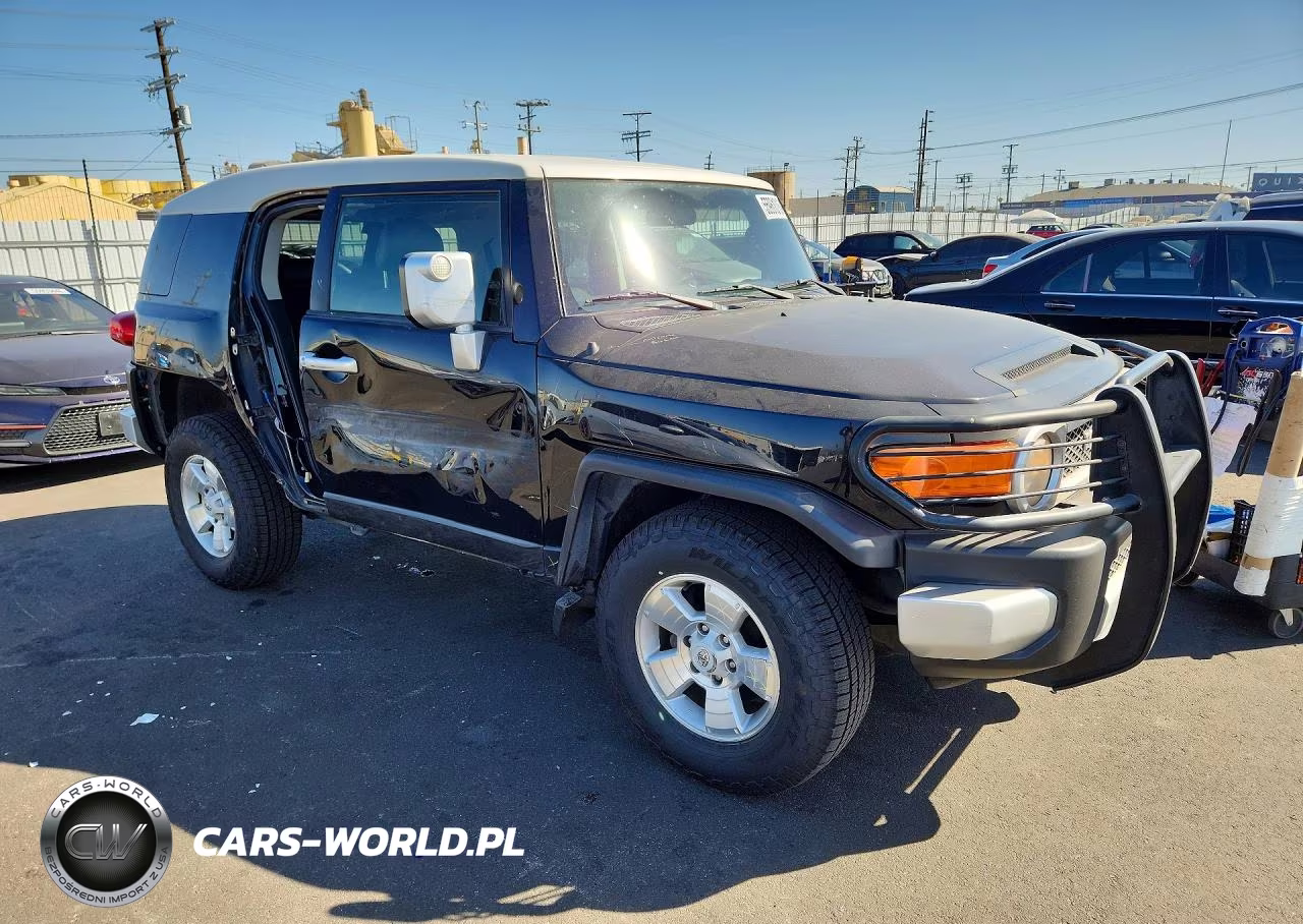 2008 Toyota Fj Cruiser Base VIN:JTEZU11F08K001813 - 4