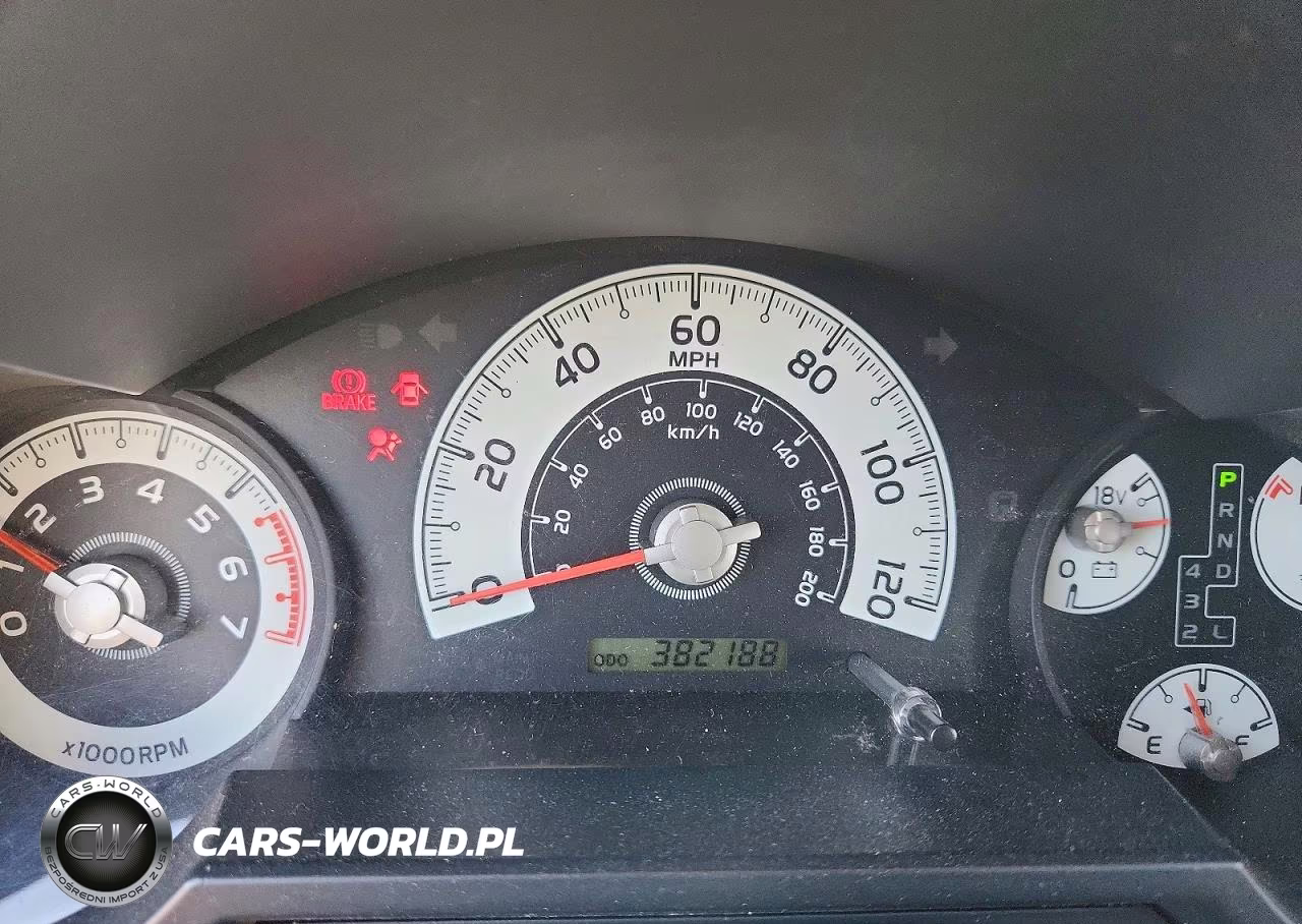 2008 Toyota Fj Cruiser Base VIN:JTEZU11F08K001813 - 9