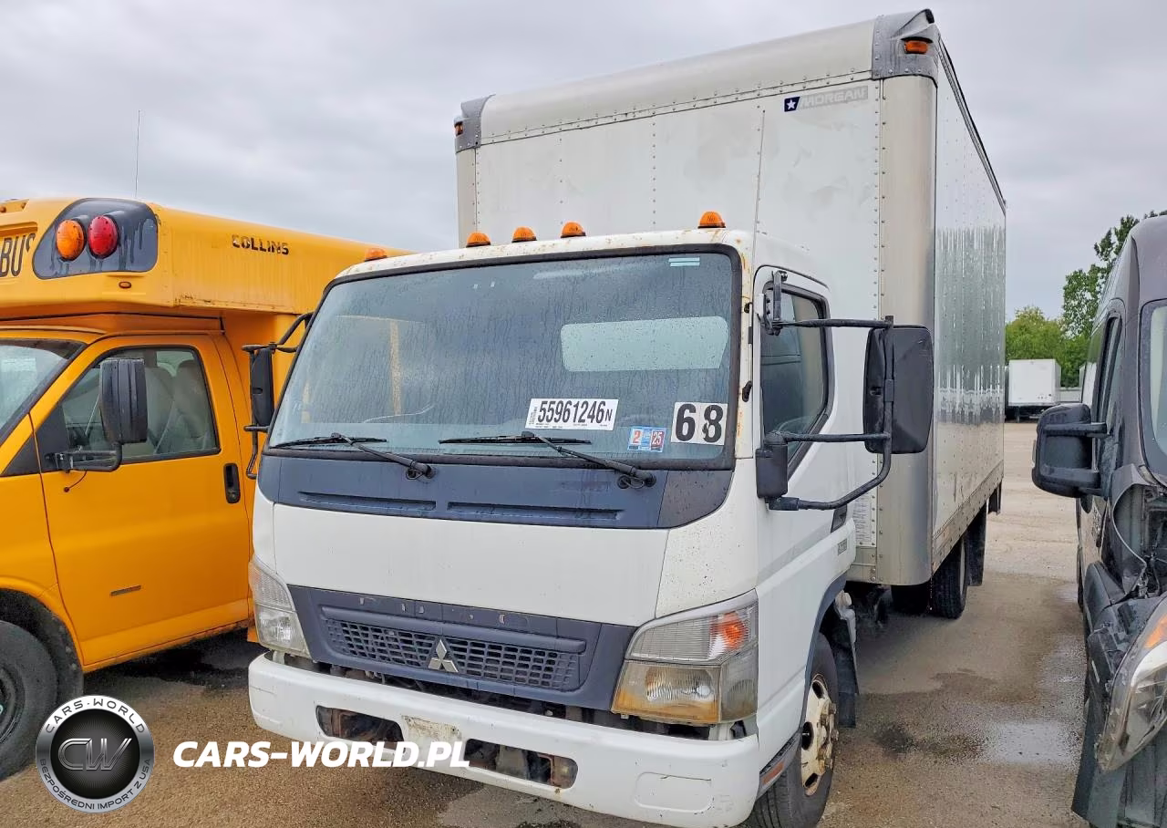 2008 Mitsubishi Fuso Fe83D Box Truck – zdjęcie 1 z 13