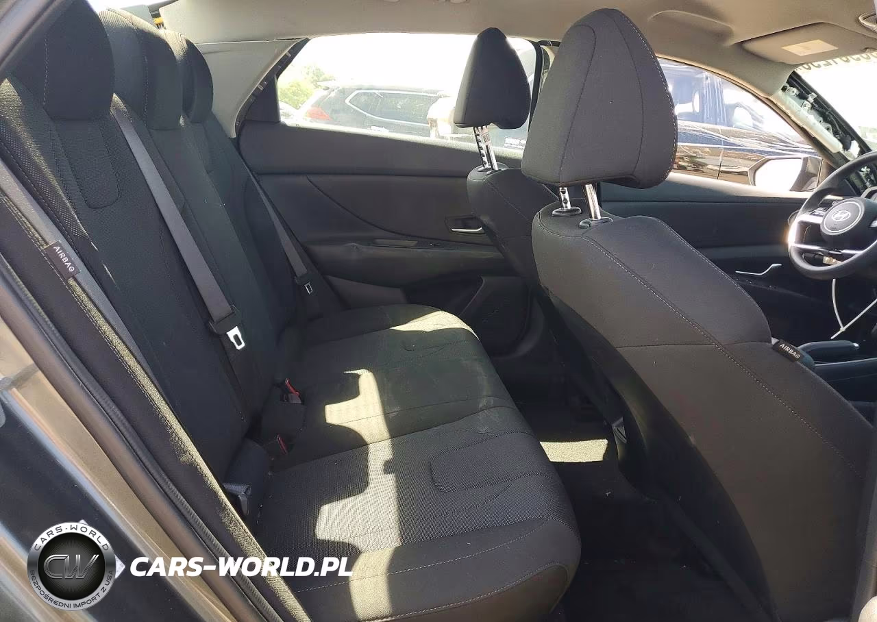 2024 Hyundai Elantra Se VIN:KMHLL4DG5RU815945 - 10