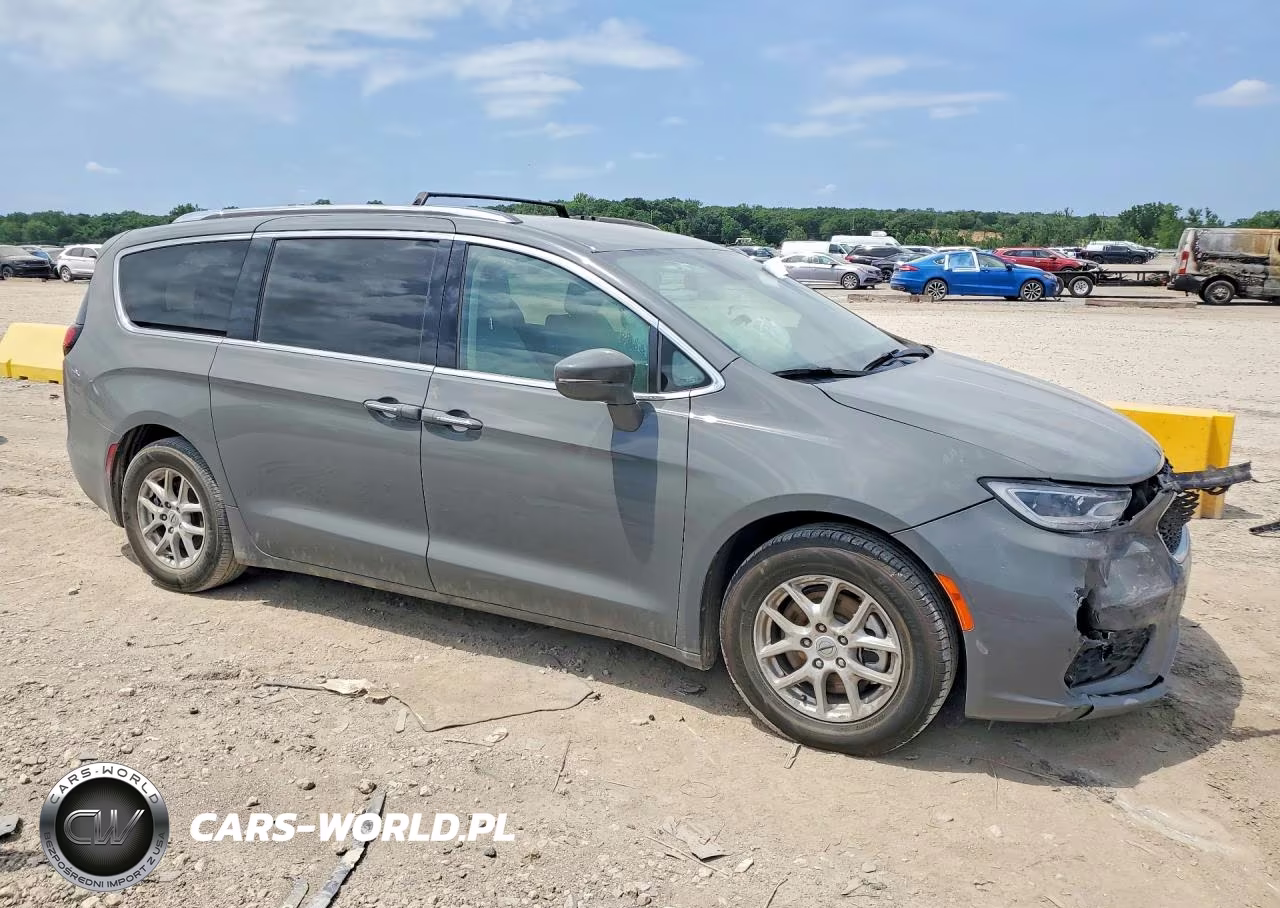 2021 Chrysler Pacifica Touring L VIN:2C4RC1BG9MR600400 - 4