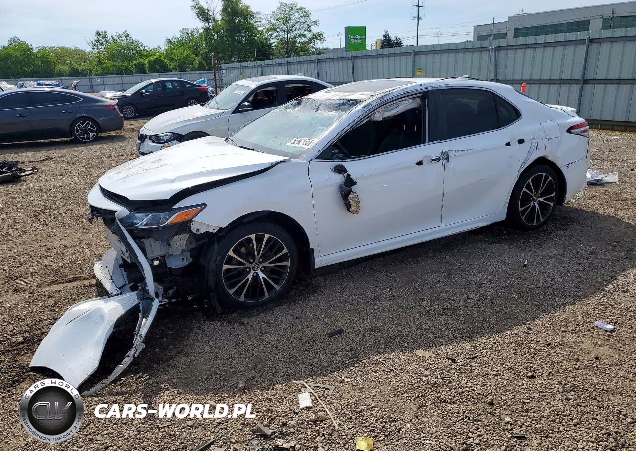 2020 Toyota Camry Se – zdjęcie 1 z 12
