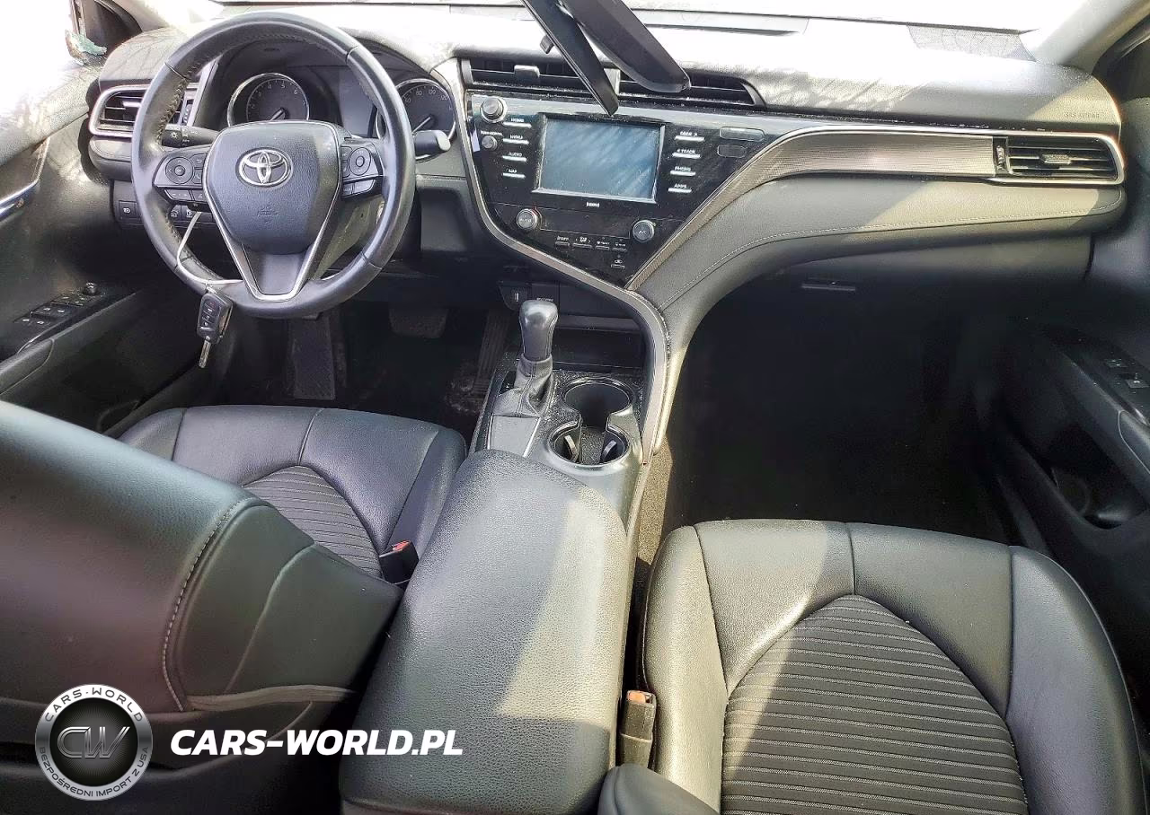 2020 Toyota Camry Se VIN:4T1G11AKXLU890890 - 8