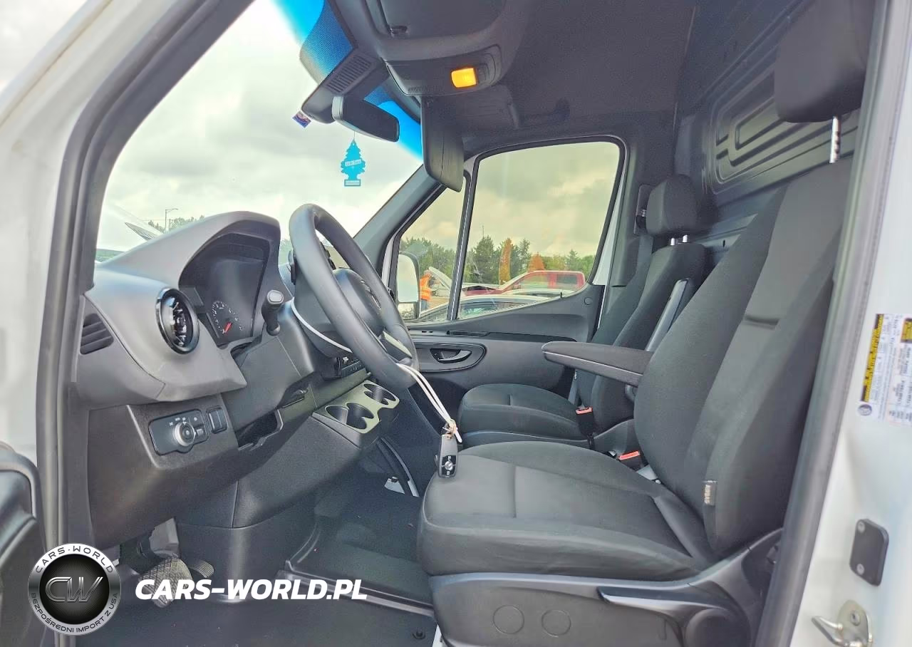 2023 Mercedes Benz Sprinter 2500 VIN:W1Y40CHY7PT147420 - 7