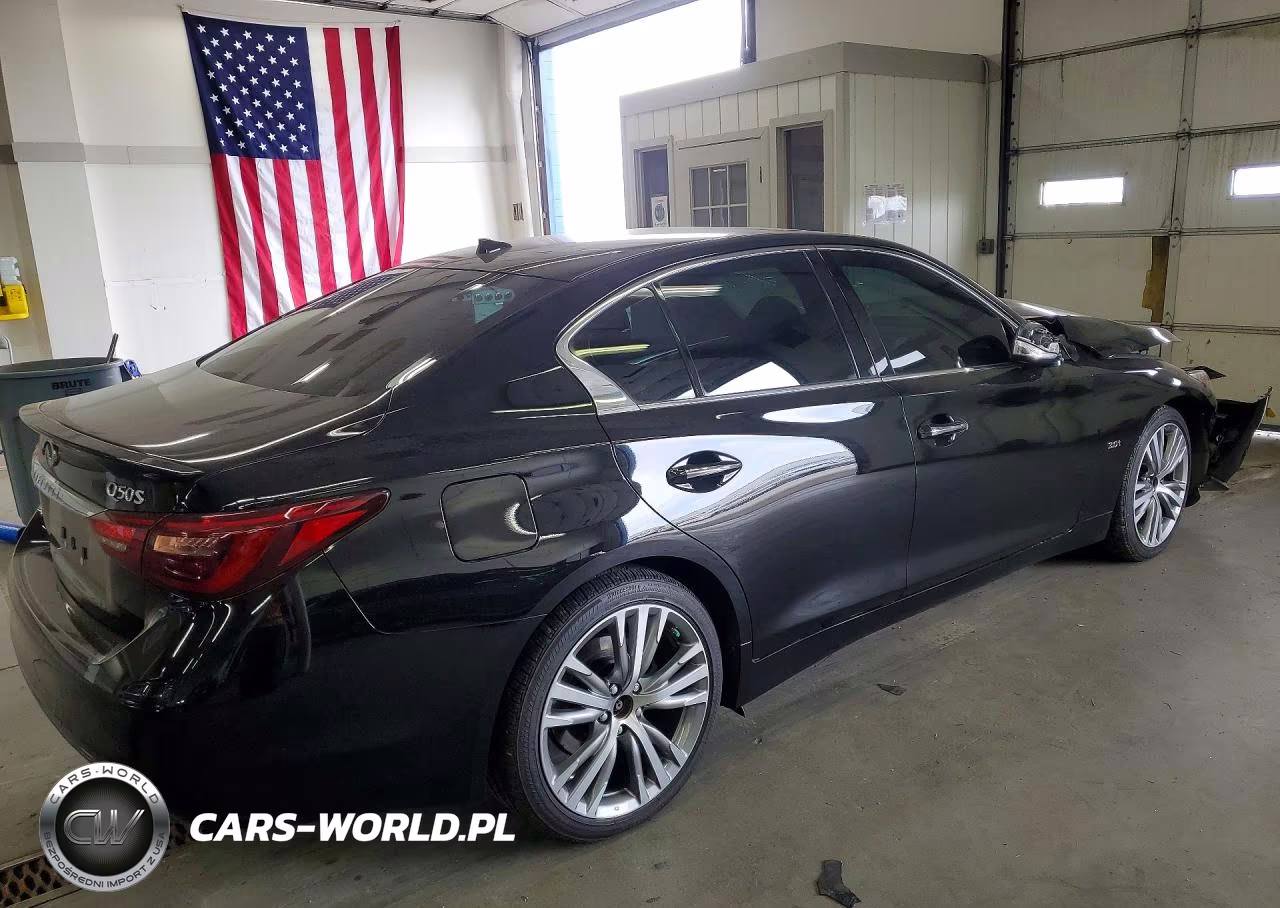 2018 Infiniti Q50 3.0T Luxe VIN:JN1EV7AR6JM611922 - 3