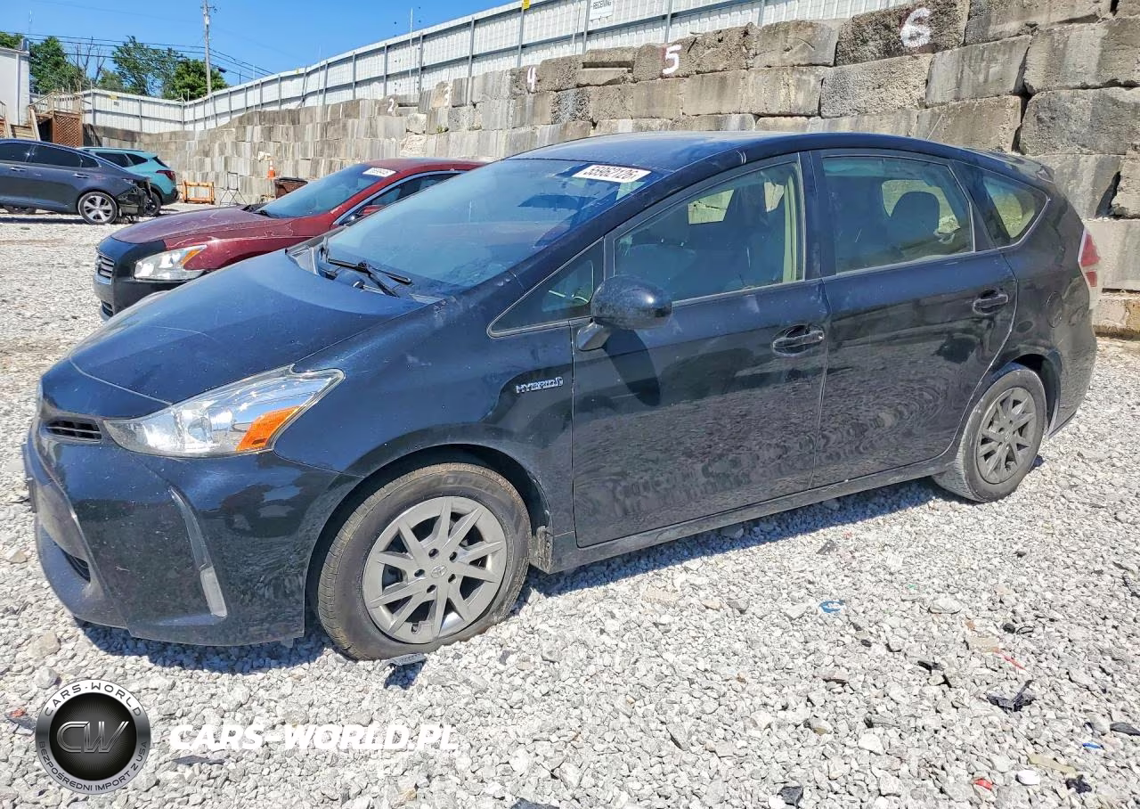 2017 Toyota Prius V Four