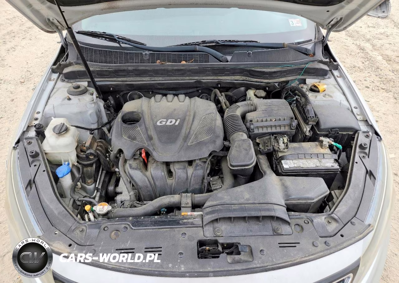 2015 Kia Optima Lx VIN:5XXGM4A72FG400493 - 11