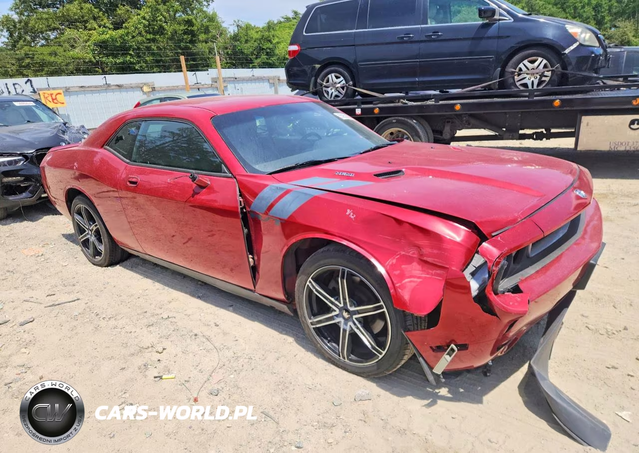 2010 Dodge Challenger VIN:2B3CJ5DT7AH261846 - 4