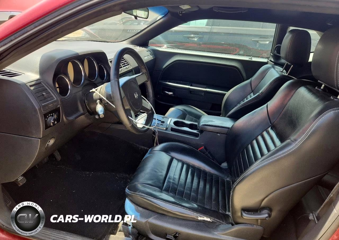 2010 Dodge Challenger VIN:2B3CJ5DT7AH261846 - 7