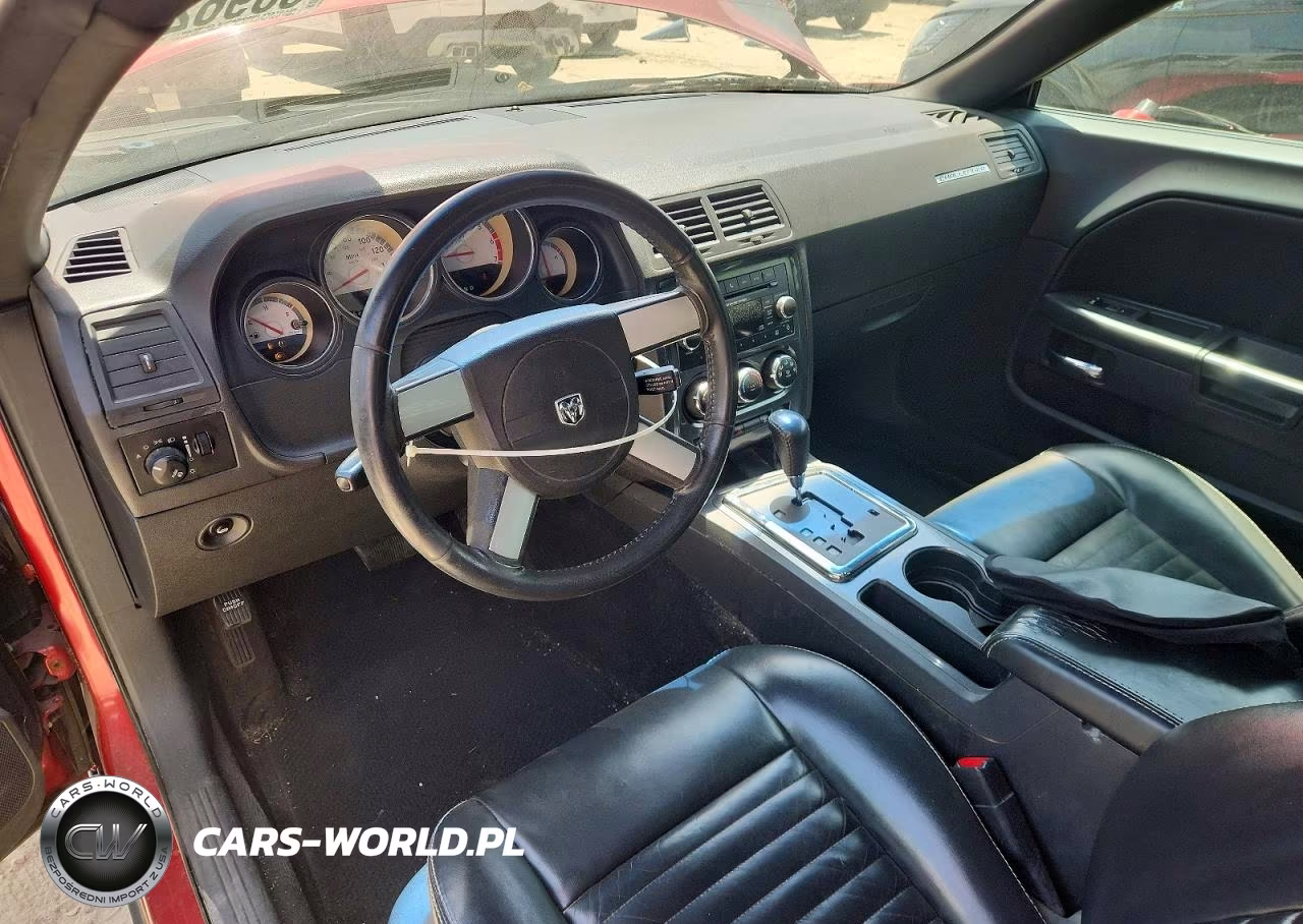 2010 Dodge Challenger VIN:2B3CJ5DT7AH261846 - 8